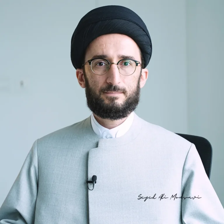 Seyed Ali Moussavi, fondateur de la Librairie Islamique en ligne